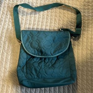 Thirty One crossbody/backpack